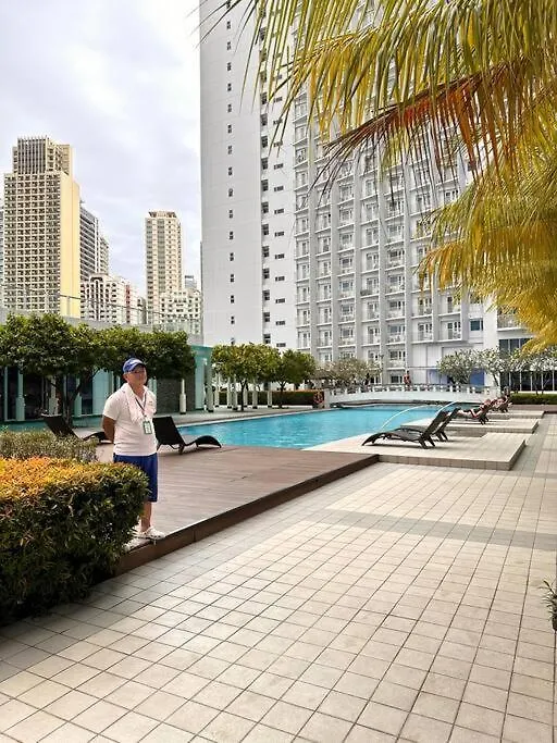 The Brentt Piazza At Sm Jazz Makati With Balcony Apartment Manila
